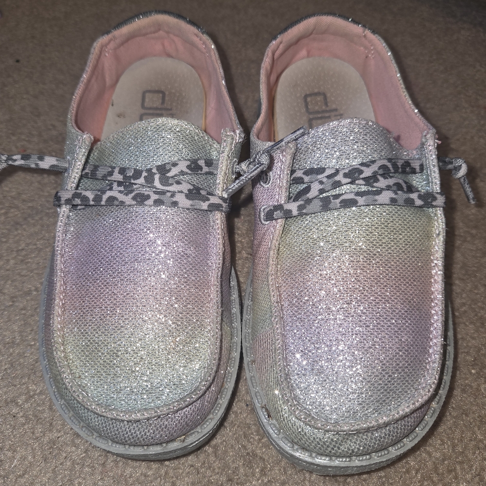 Claire's Glittery Silver and Pink Kids Moccasins